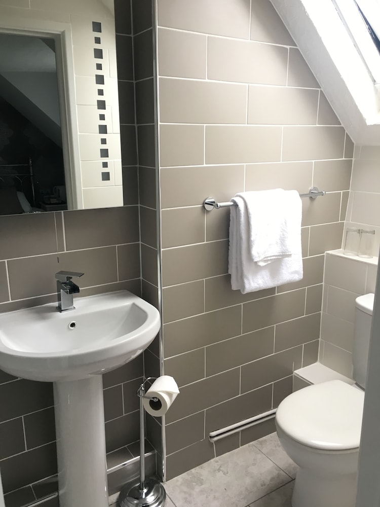 Small Double Room - Photo 6