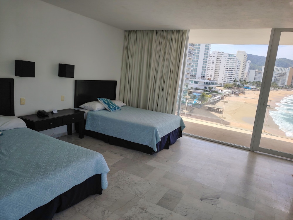 Suite Miramar photo 3
