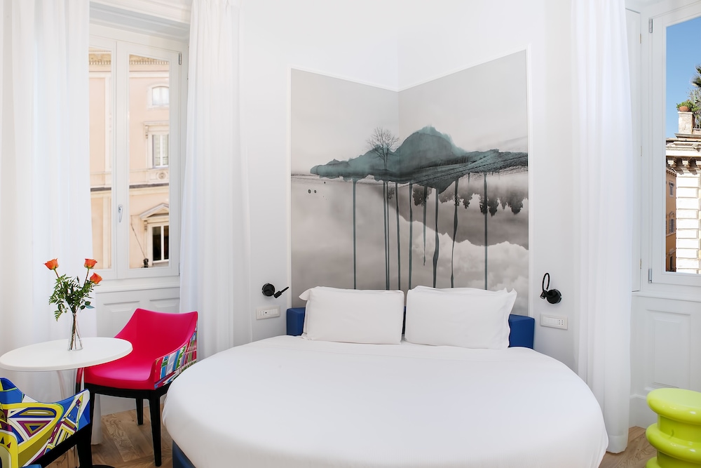 Design Room, City View