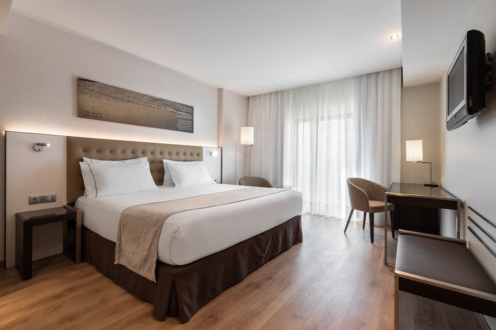 Available room