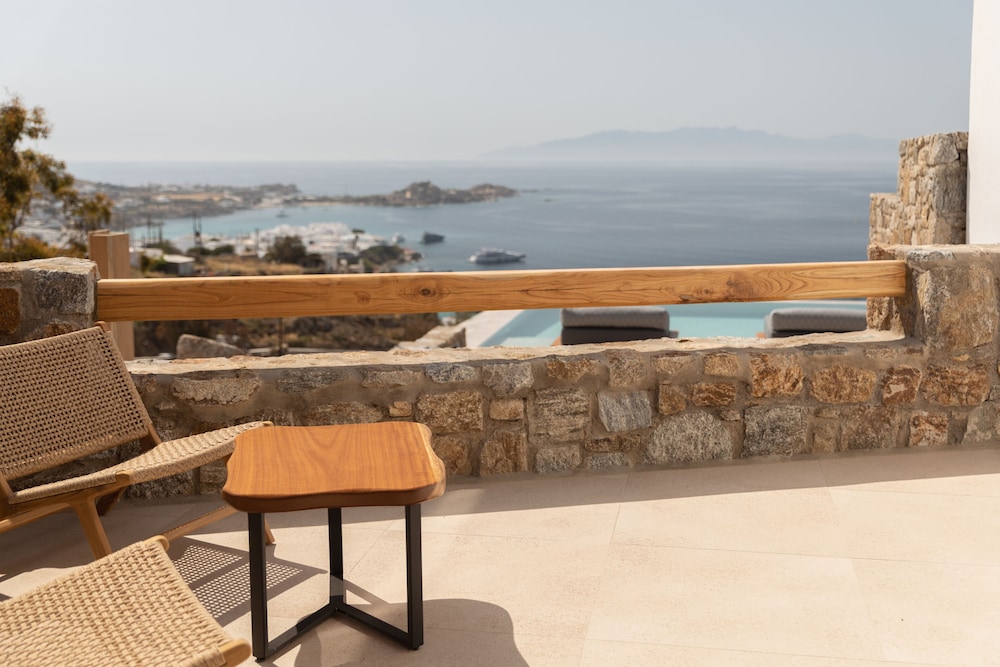 Junior Studio Suite, Sea View - Photo 17