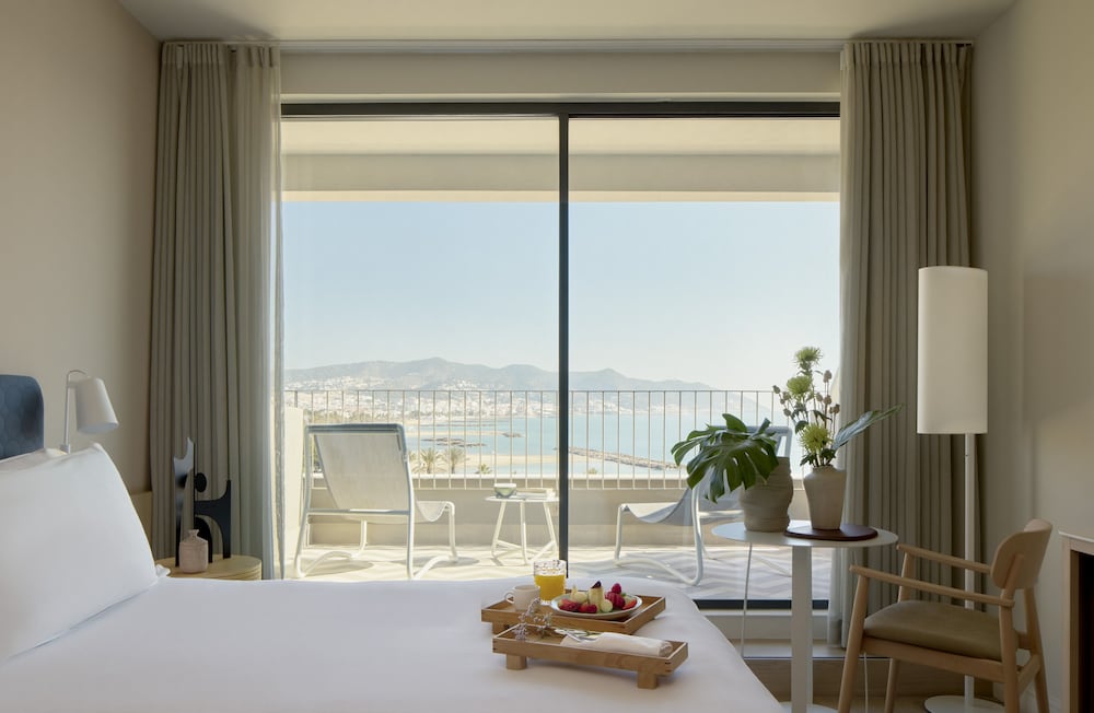 ME, Superior Room, Partial Sea View - Photo 1