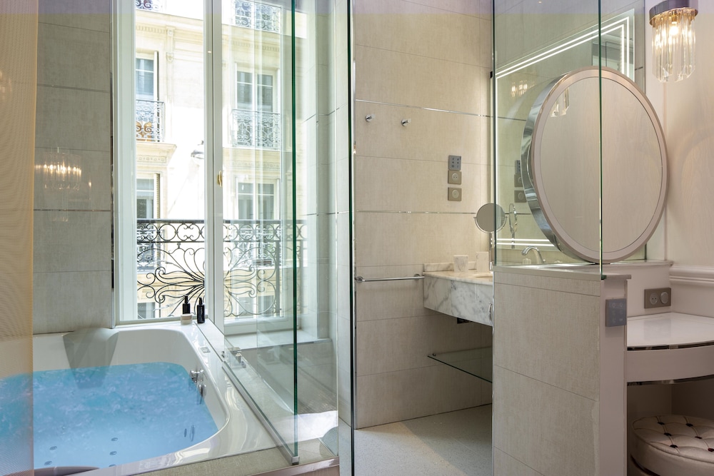 Classic Elegante Room