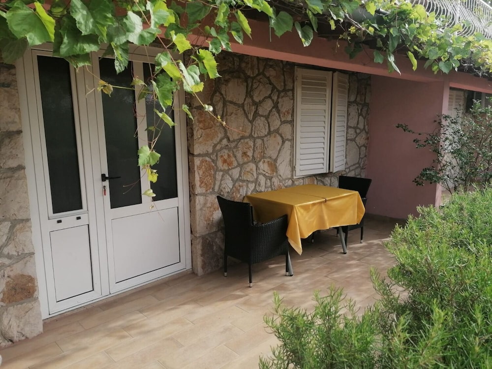 Apartment (Marija1 - close to the center - A4 Ju)