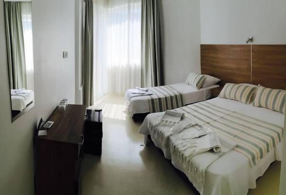 Double Or Twin Room, Partial Sea View
