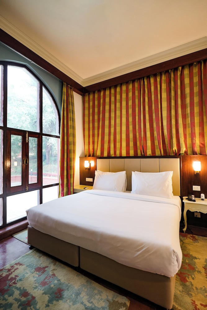 Deluxe Double Room, City View