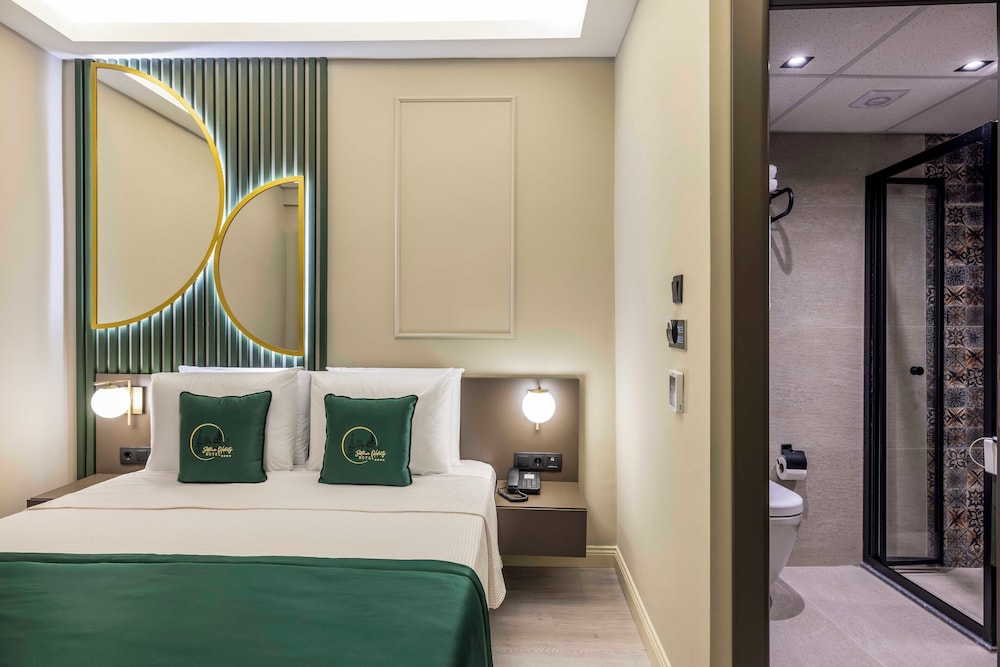 Basic Quadruple Room ( No View ) photo 1