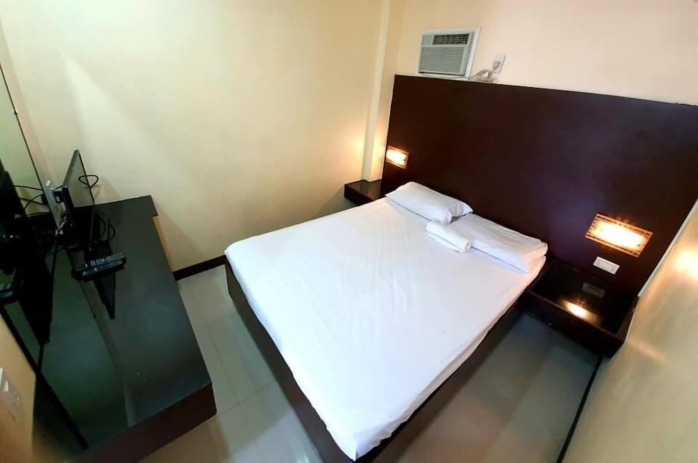 Deluxe Double Room, 3 Bedrooms photo 3