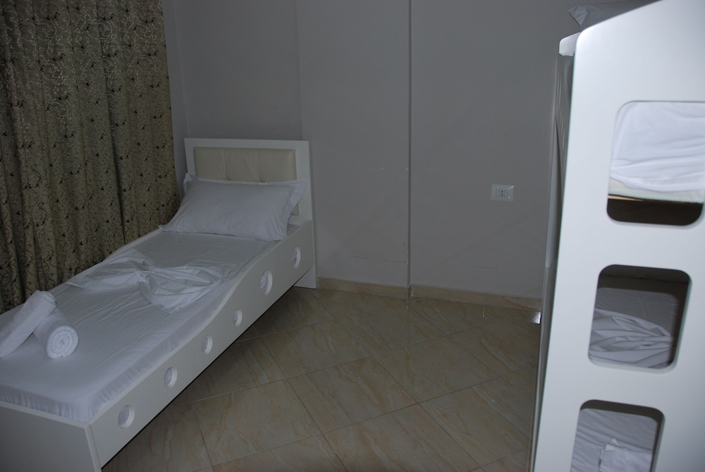 Two Bedroom Suite With Sea View photo 2