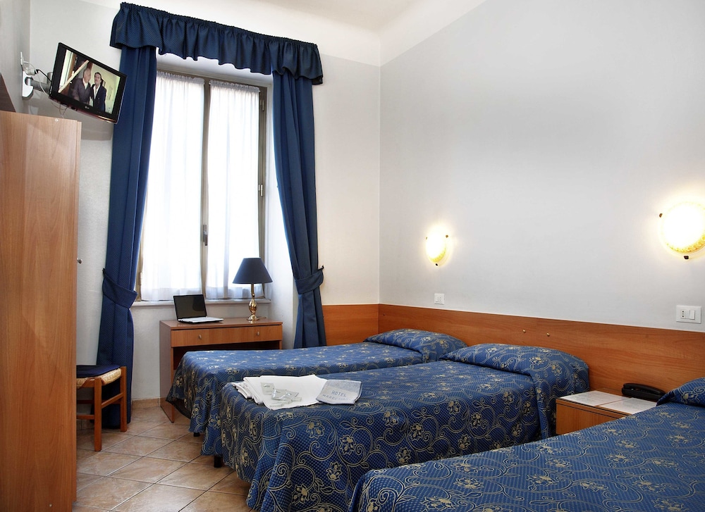 Comfort Triple Room