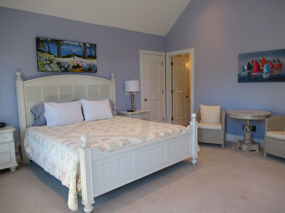 Deluxe Room, 1 King Bed