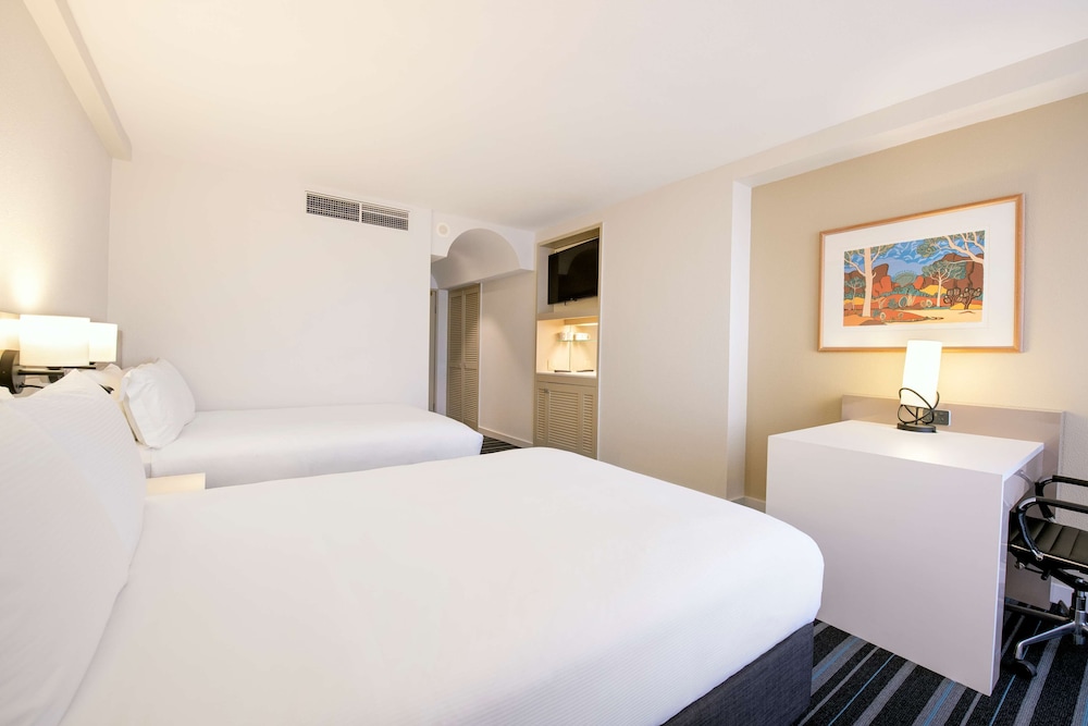 Double Double Guest Room - Photo 3