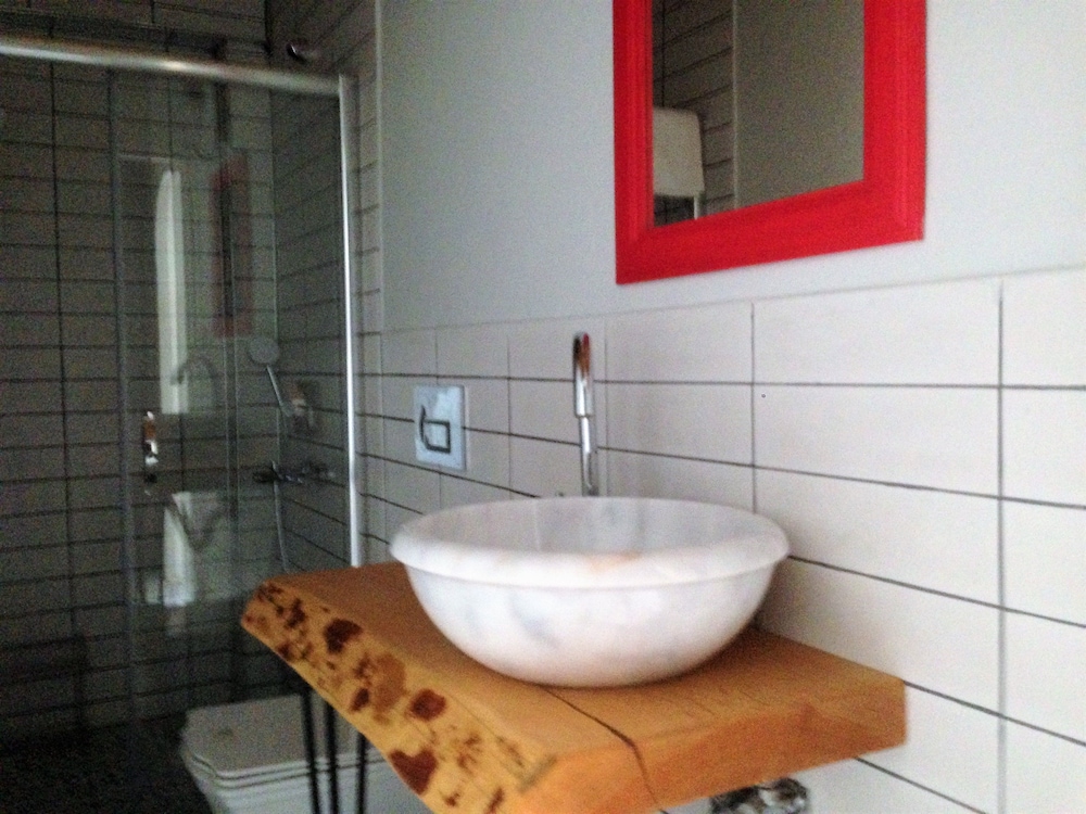 Standard Apartment, 1 Bedroom, Balcony, Partial Sea View photo 2