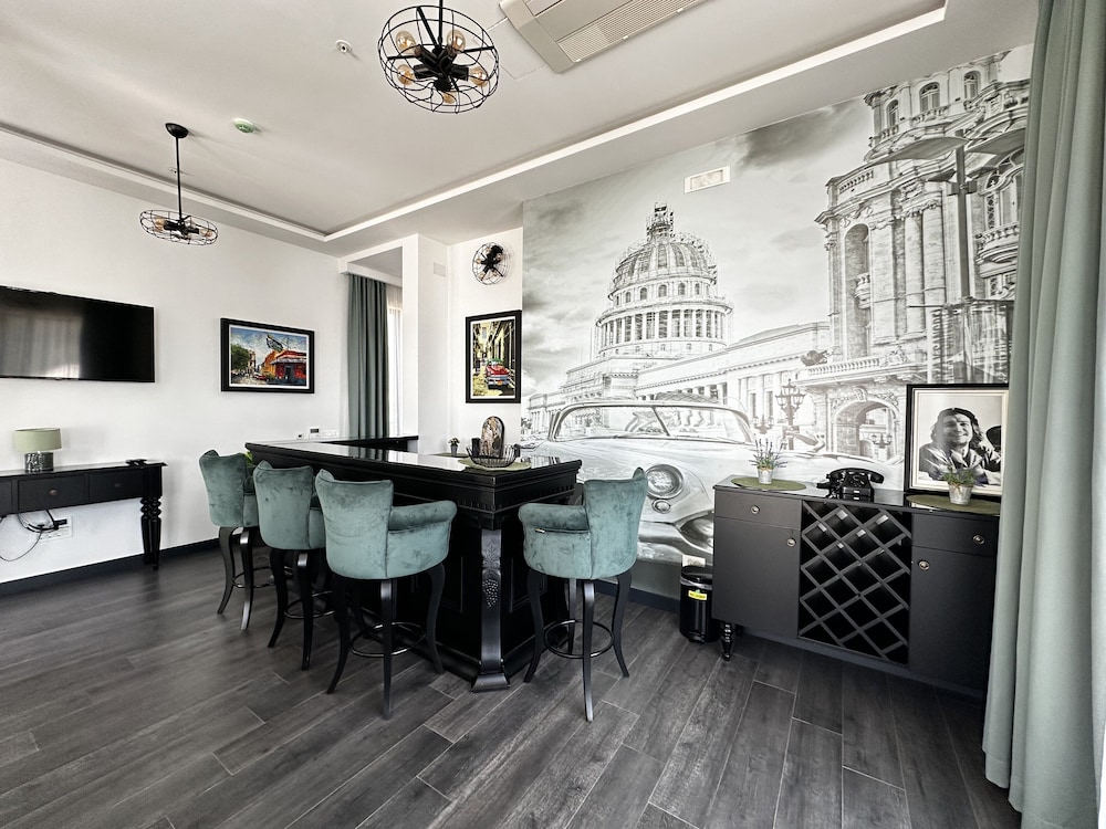 Elite Apartment - Photo 8