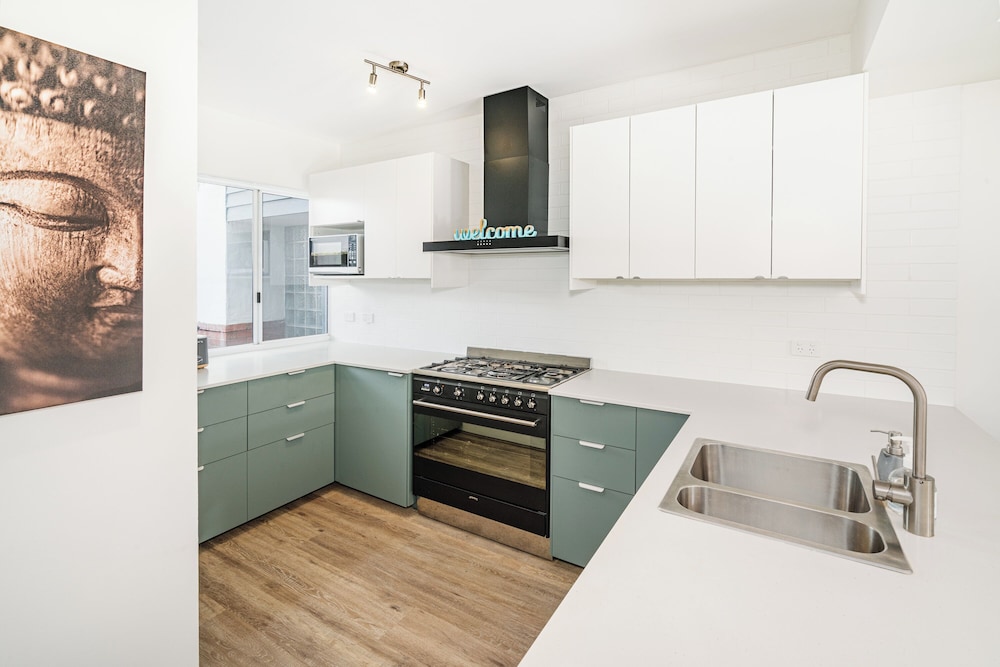 Family Villa, 3 Bedrooms, Non Smoking, Kitchen photo 3