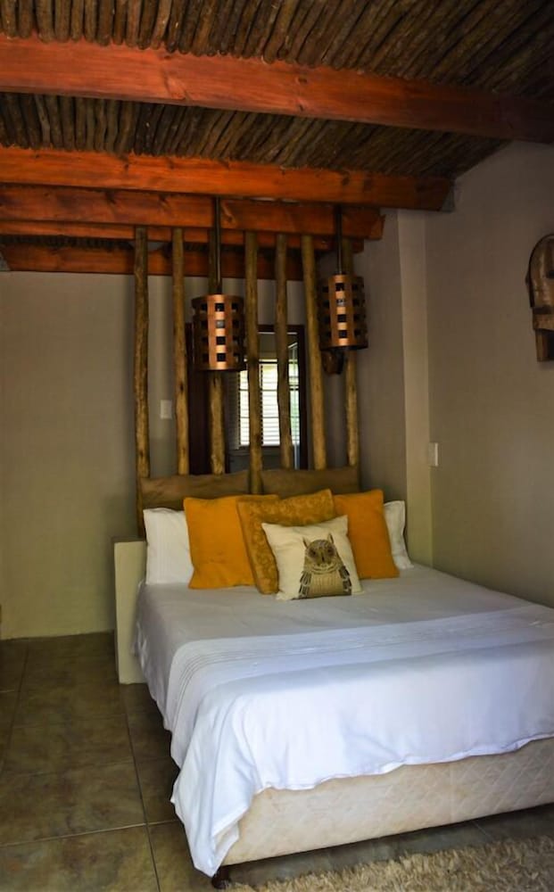 Room (Cosy Overnighters)