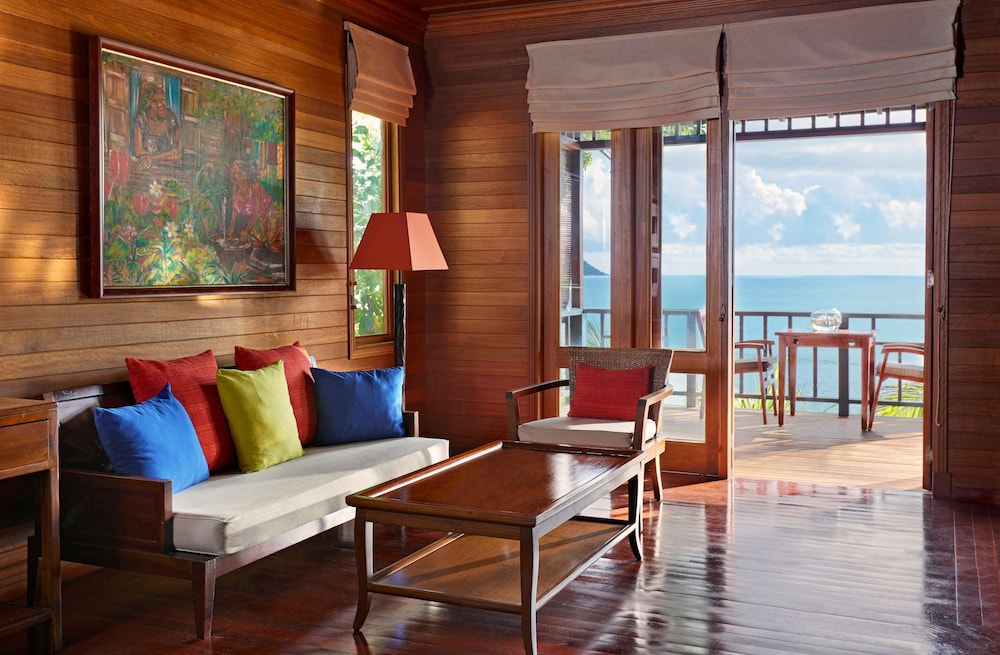 Villa, 1 King Bed, Deluxe Oceanfront