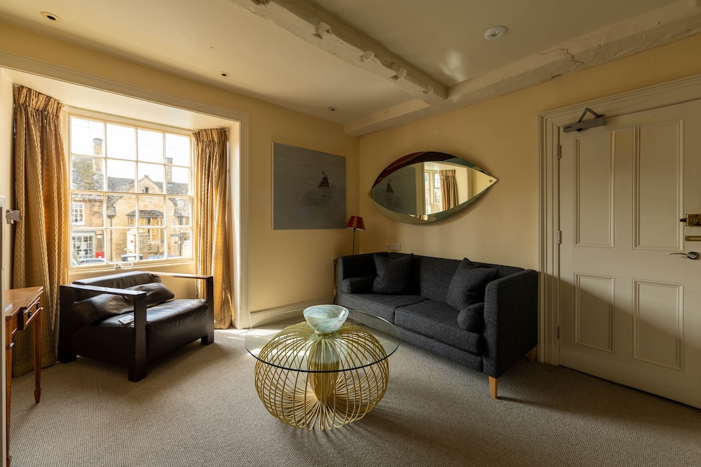 Suite, 1 Bedroom photo 3