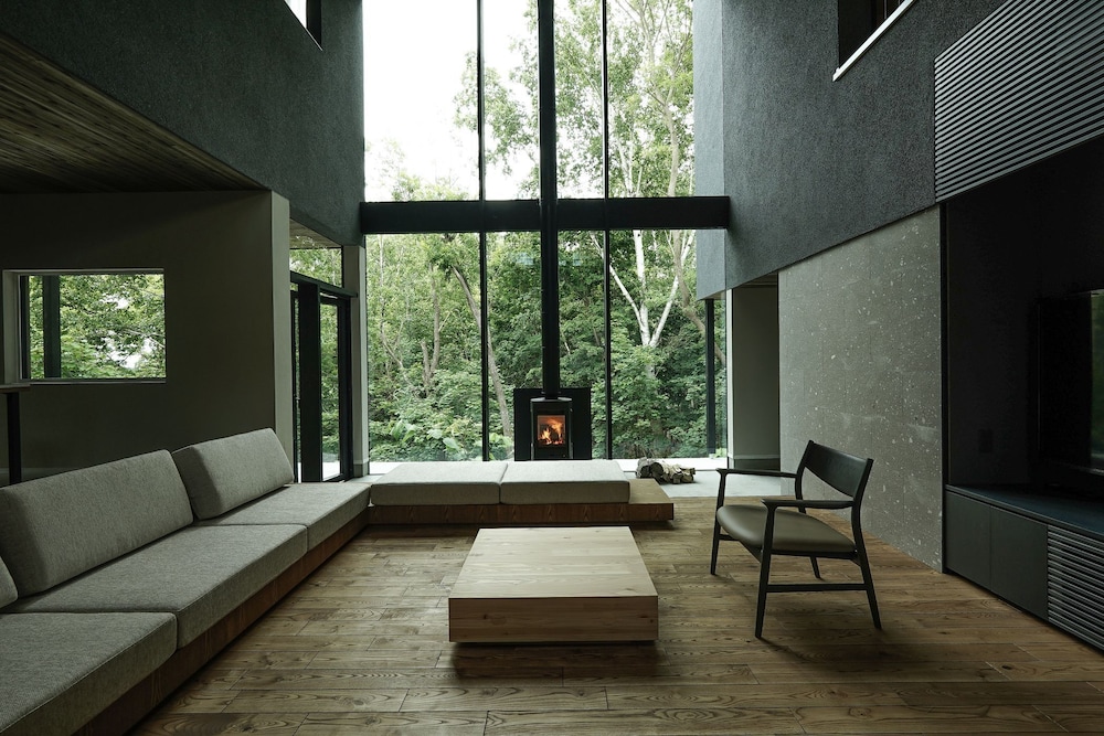 Premium Villa photo 1