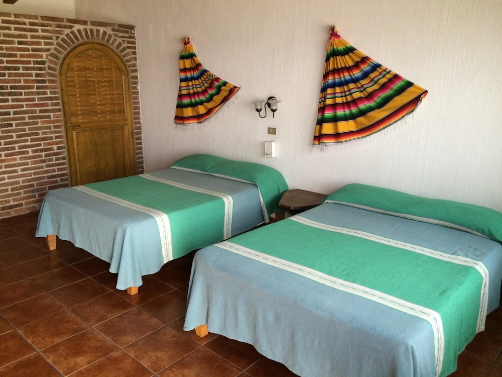 Quadruple Room, 2 Double Beds photo 2
