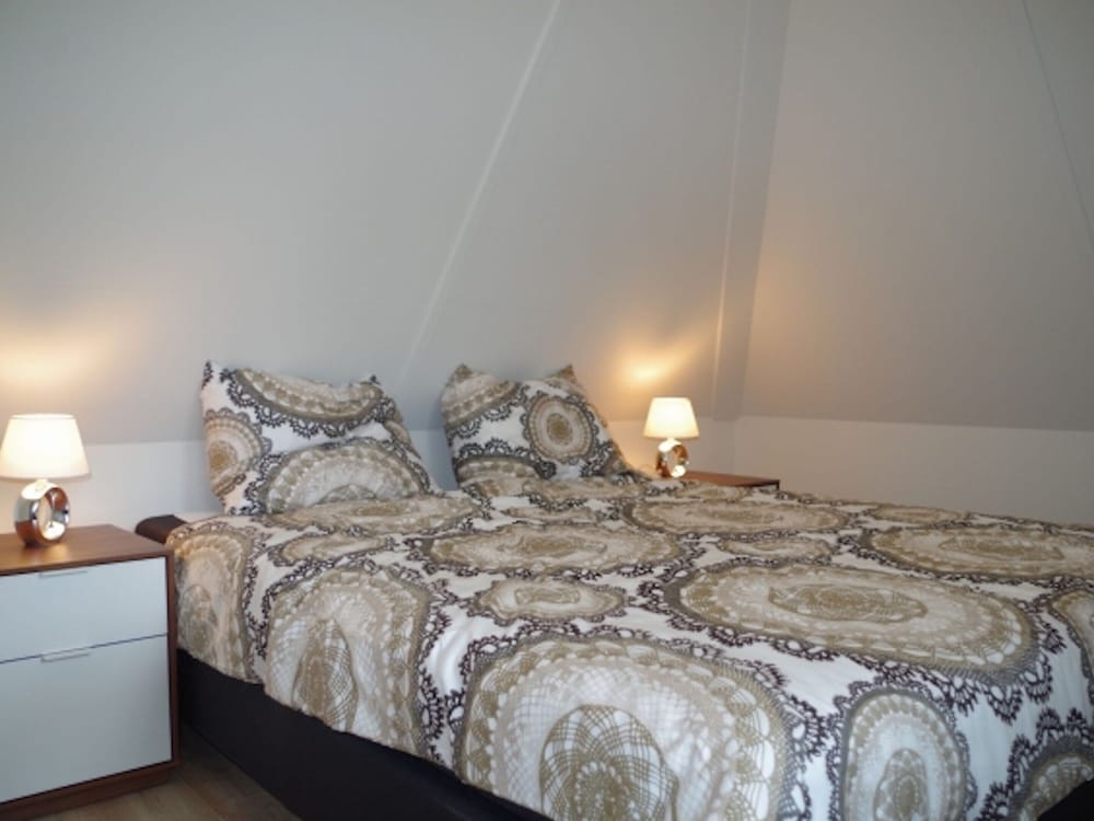 Villa photo 2