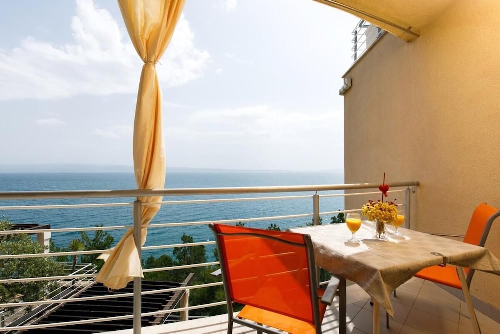Studio, 1 Bedroom, Private Pool