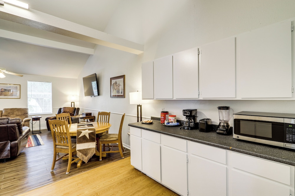 Apartment (2 Bedrooms) photo 2