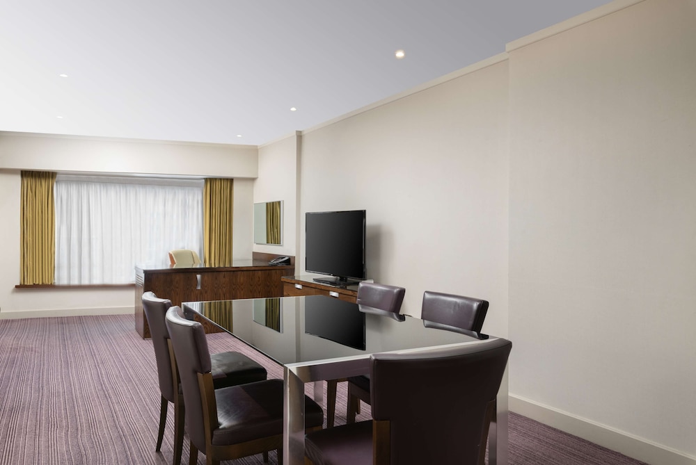Studio Suite, 1 King Bed