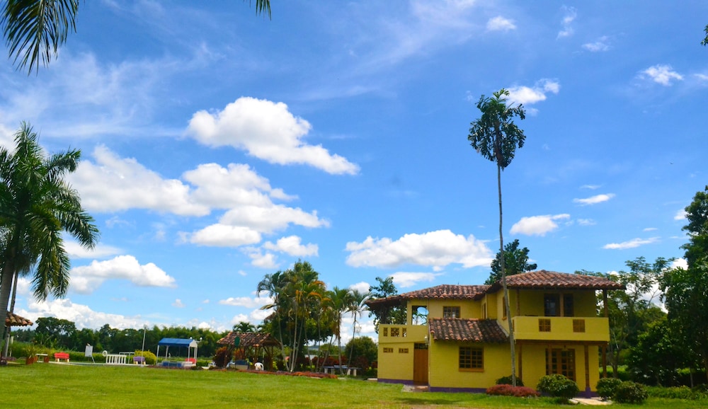 Family Villa, 4 Bedrooms, Terrace, Garden View photo 2