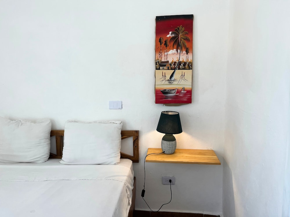 Standard Double Room, 1 Queen Bed photo 3