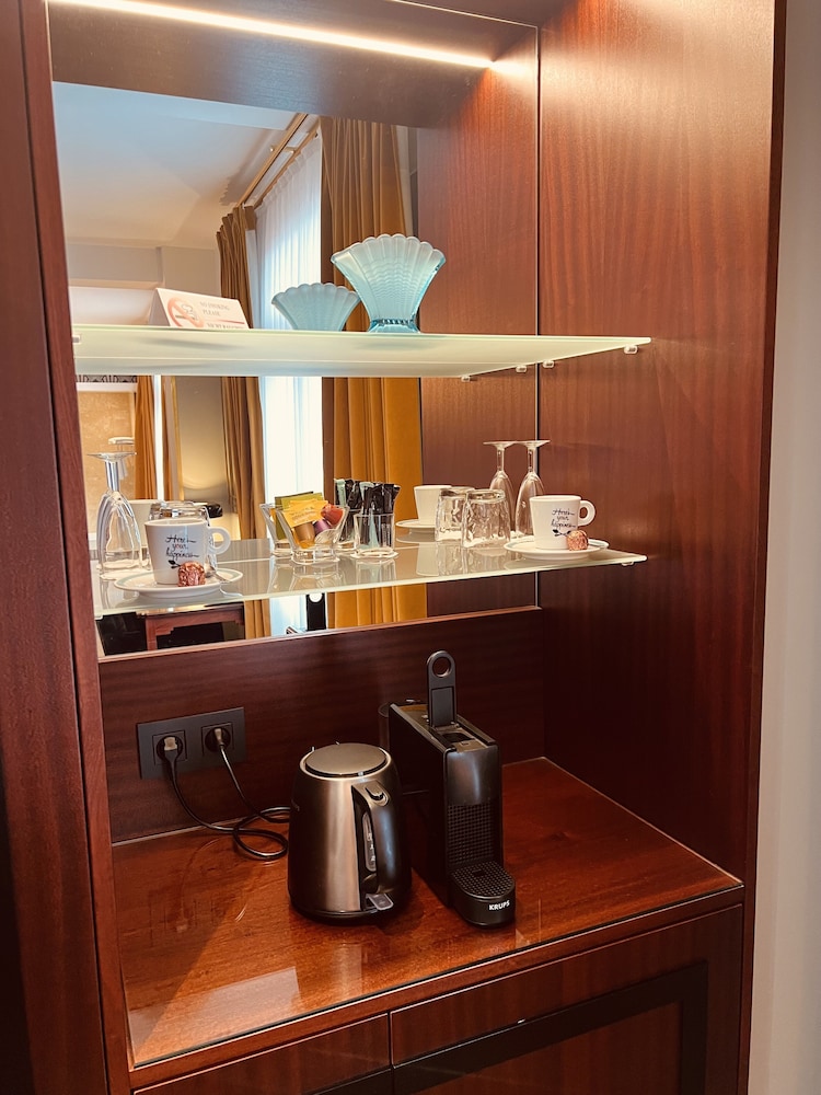 Superior Double Room (Prestige) - Photo 32