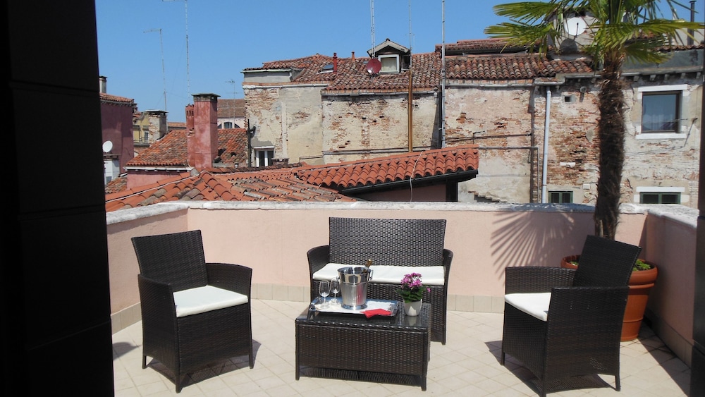 Deluxe Double Room, Terrace