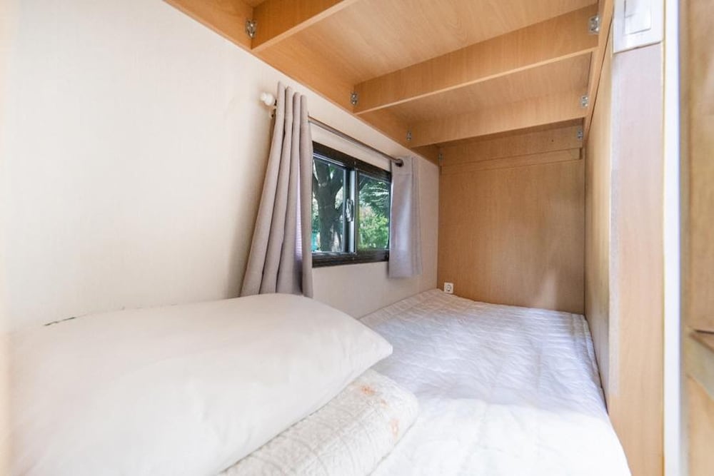 Basic Room, 1 Bedroom (DeluxeAhyeong2) - Photo 15