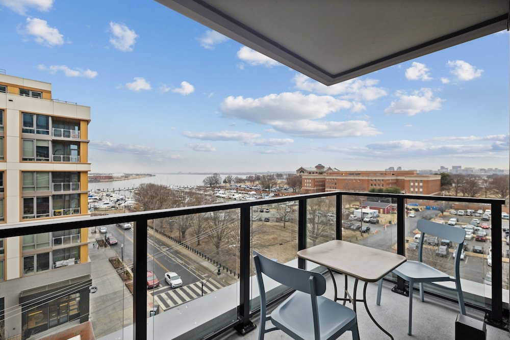 Apartment, 2 Bedrooms, Balcony