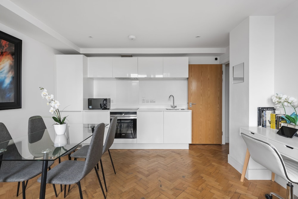 Parkway House, Foto 7