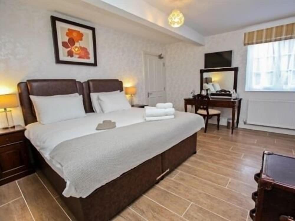 Standard Double Room, Ensuite ( Or Twin set up) photo 1