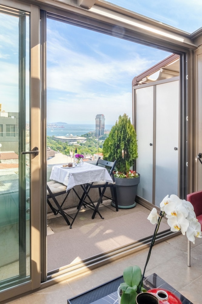 Luxury Suite, Sea View photo 3