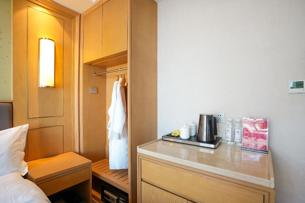 Standard Double Room - Photo 6