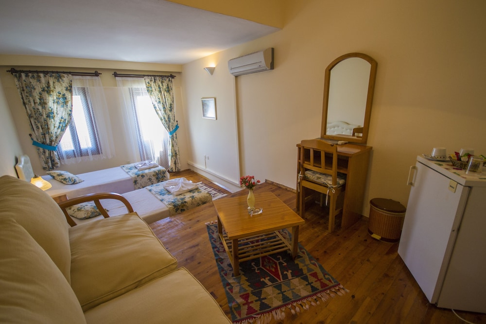 Standard Room, Sea View photo 3