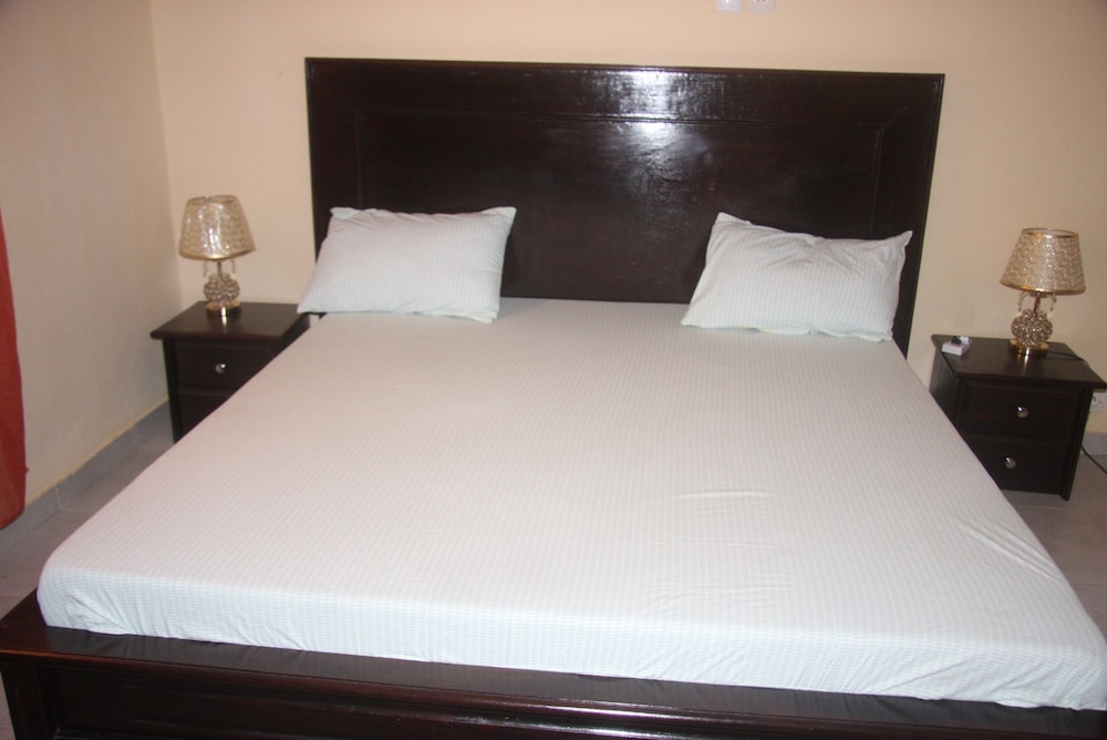 Superior Studio, 1 Queen Bed photo 1