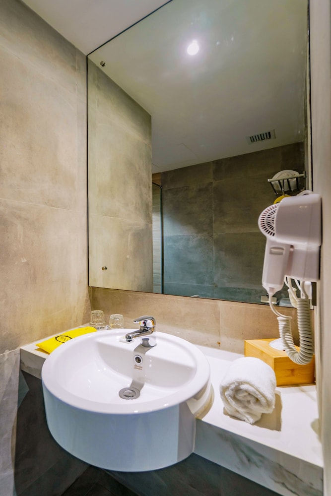 Family Room (Yello Urban) - Photo 4