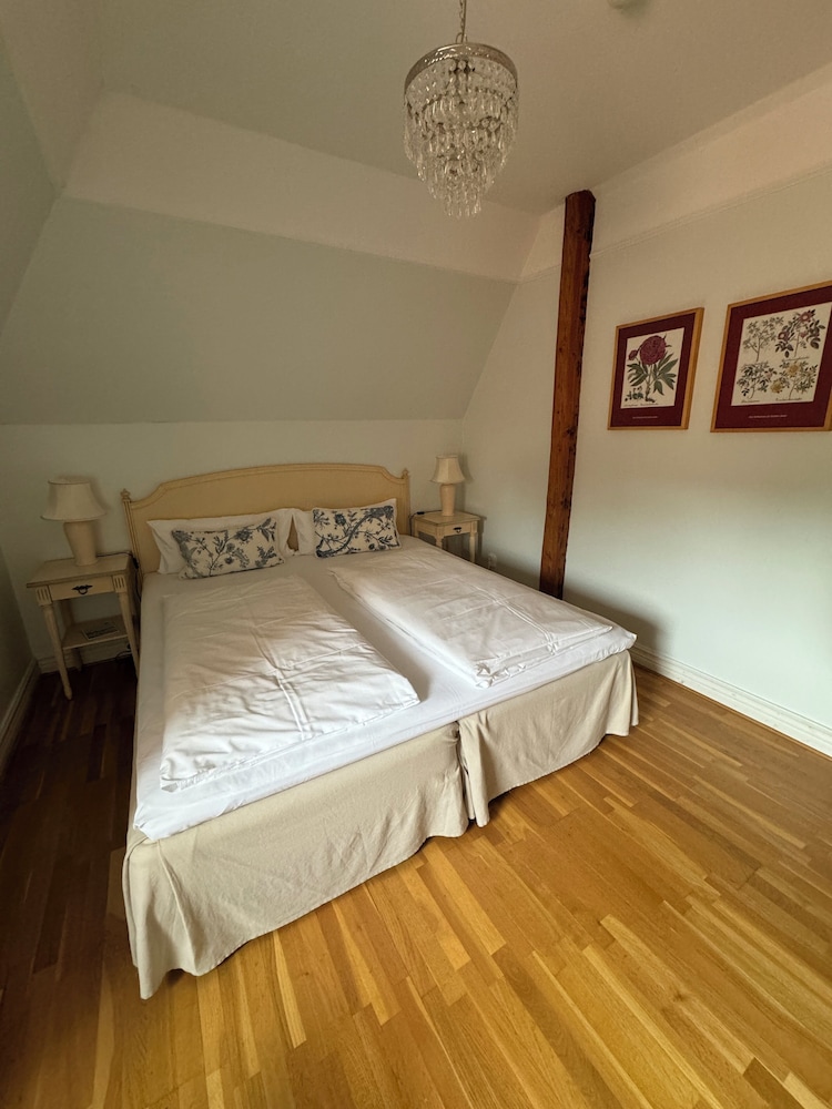 Double Room Manor House photo 3