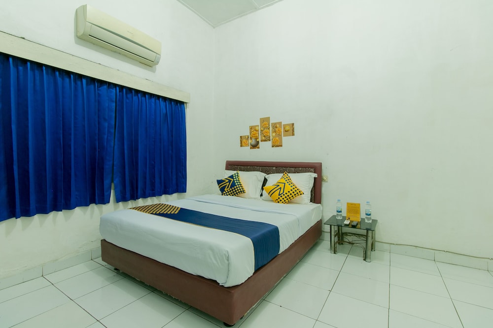 Economy Double Room photo 1