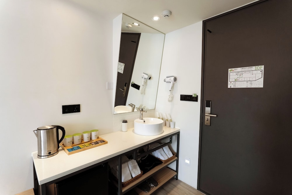 Standard Quadruple Room - Photo 2