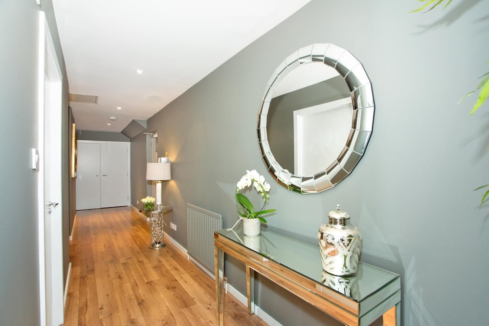 Modern Apartment Near River Dee and Aberdeen City, Photo 14