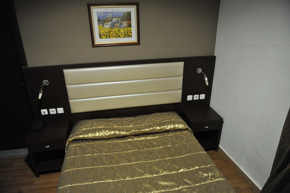 Triple Room photo 2
