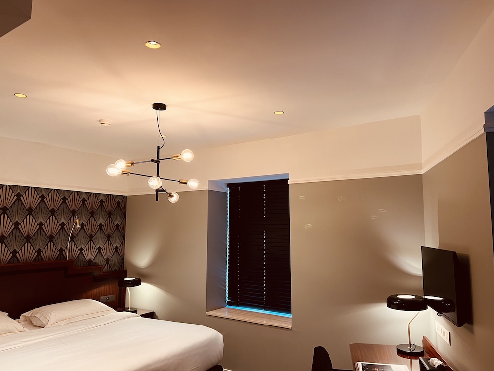 Superior Double Room (Prestige) - Photo 9