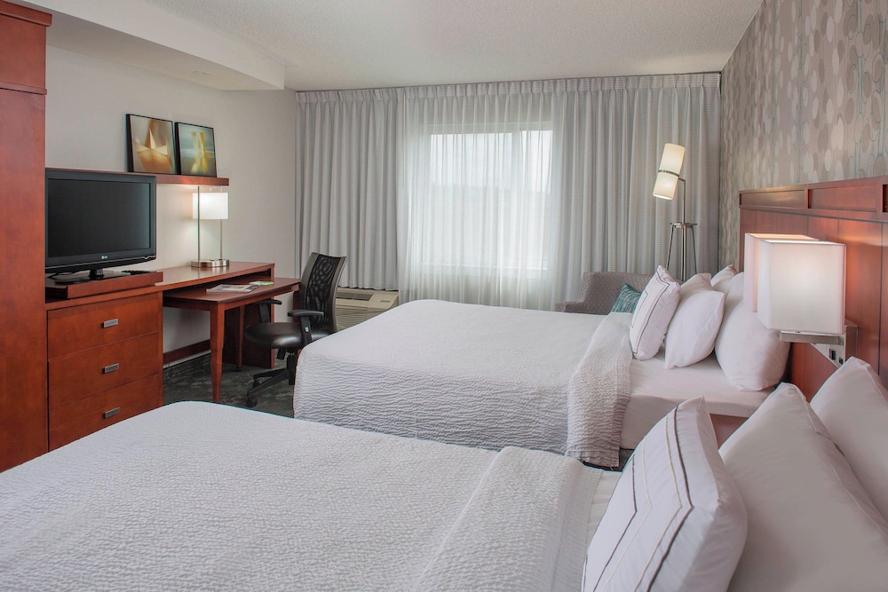 Suite, 1 Bedroom photo 2