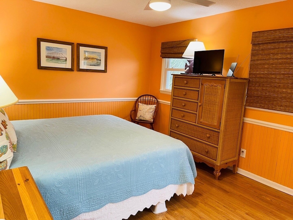 House, 4 Bedrooms photo 1