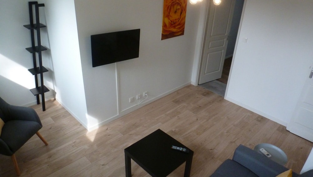 Apartment, 1 Bedroom, Kitchen (Vert)